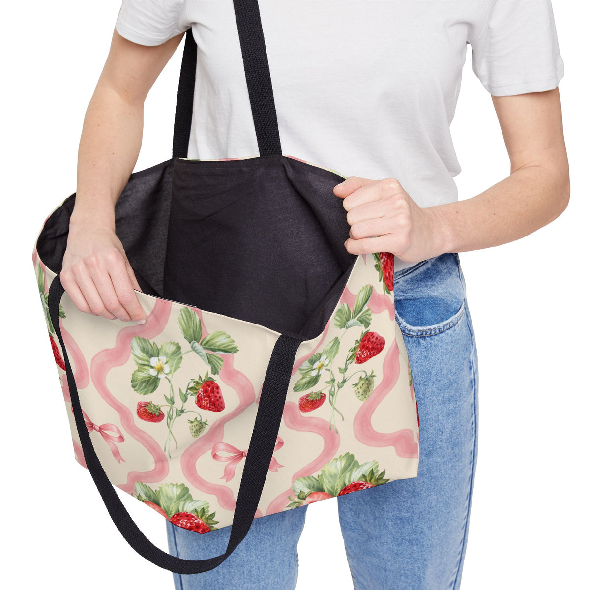 Strawberry Scallop Weekender