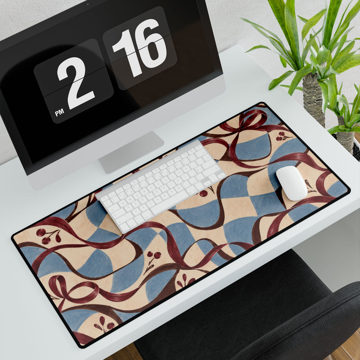 Bureau Sucrée Desk Mat